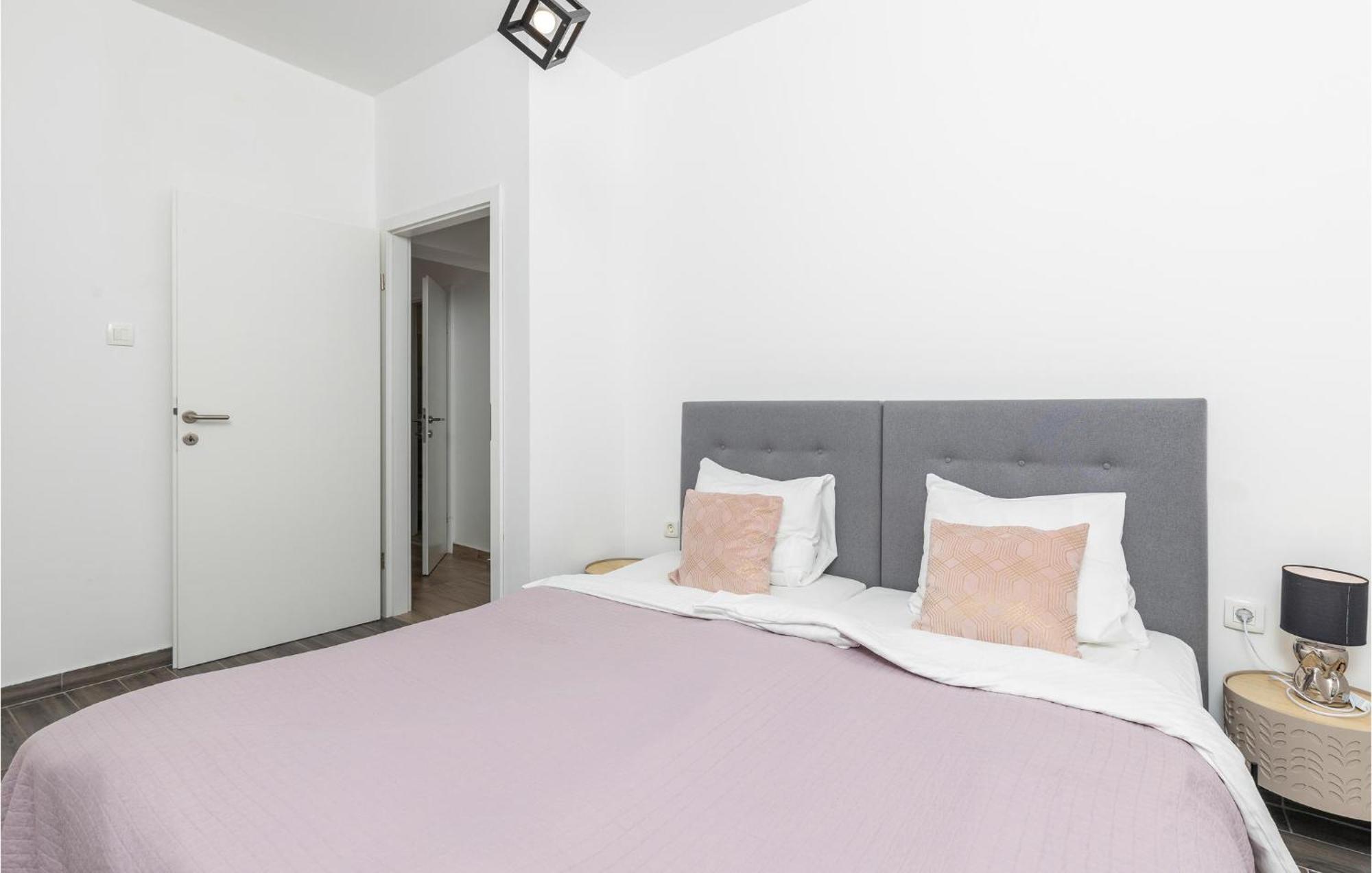 Amazing Apartment In Rijeka With Wifi Dış mekan fotoğraf