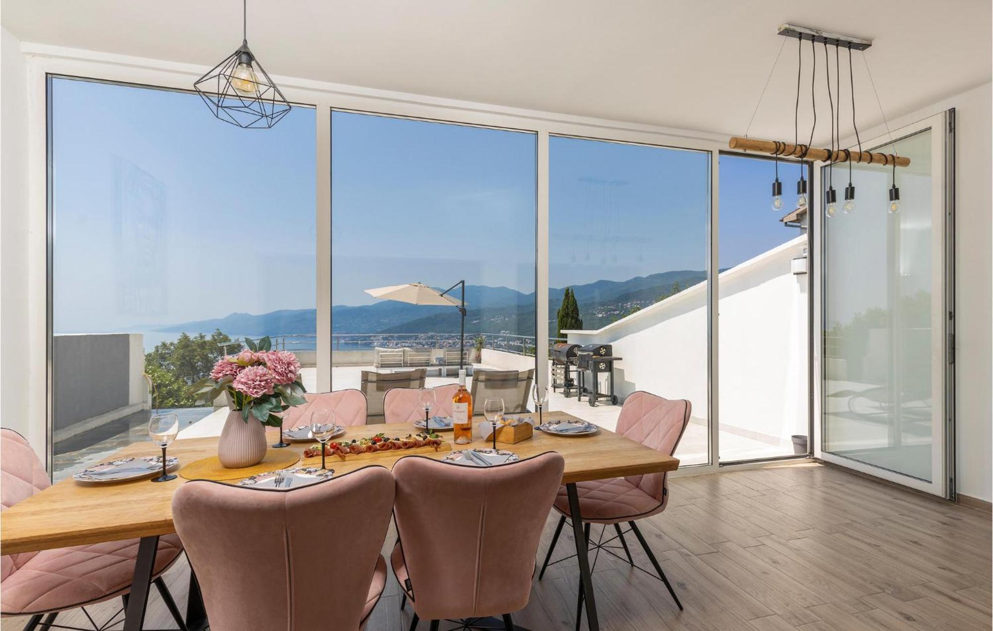 Amazing Apartment In Rijeka With Wifi Dış mekan fotoğraf